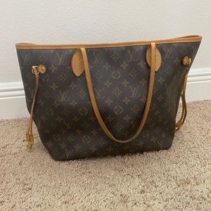 Authentic Louis Vuitton MM Neverfull bag